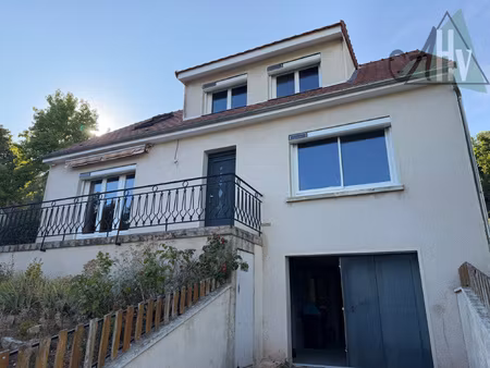 maison sur sous-sol total - 134 m2 - 6 pièces - jardin et g
