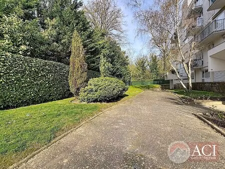 appartement 3 pièces - résidence calme et sécurisée