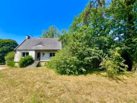 vente maison à lampaul-guimiliau (29400) : à vendre / 82m² lampaul-guimiliau