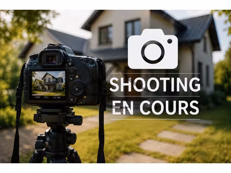 maison de charme à réinventer vue dégagée terrain arboré