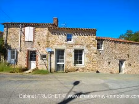 vente maison à sigournais (85110) : à vendre / 120m² sigournais