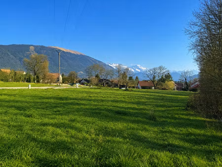 sinard  600 m2 viabilisé