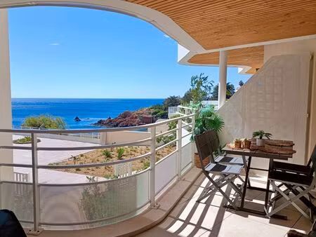 exceptionnel à saint raphaël. appartement t2 55 m2 sur la corniche d'or