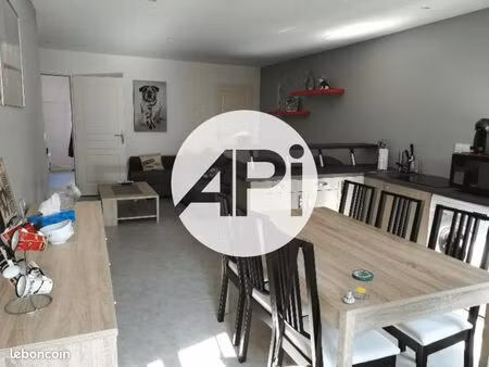 appartement 1 pièce 45 m²
