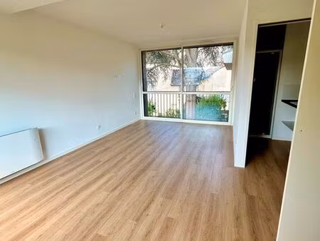 à louer – superbe t1 neuf de 37 m² non meublé avec garage en plein cœur de mende