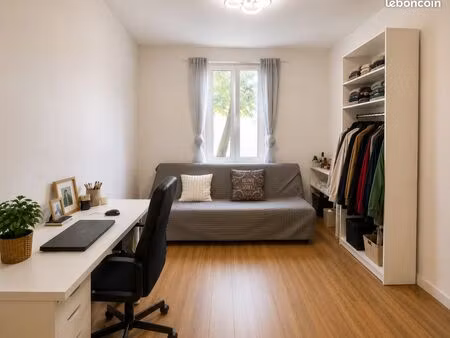 studio 1 pièce 22 m²