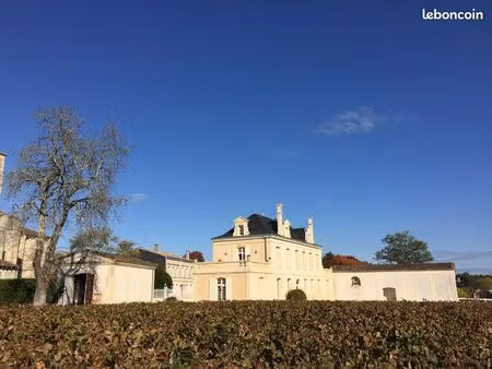 chateau à louer