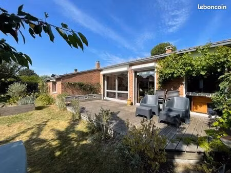 maison 7 pièces 146 m²