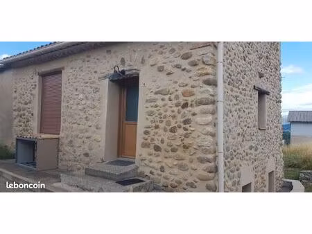 loue maison de village