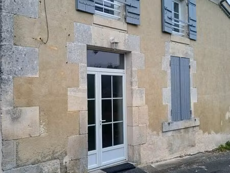 maison à louer commune de chaniers charente-maritime