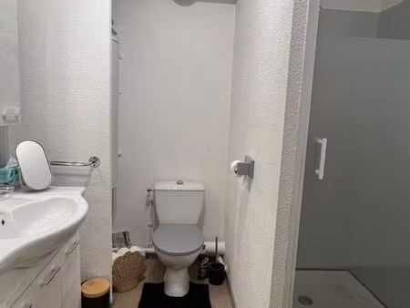 ​studio 24m² meublé refait à neuf – proche fac & centre-ville avignon (étudiant/e)