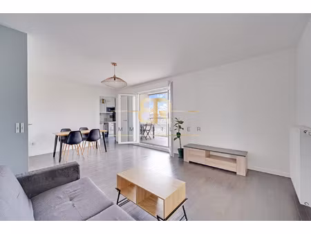 vue sur la seine / traversant / lumineux / 2 places de parki