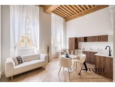 charmant t2 - 50 m2 - coeur croix-rousse