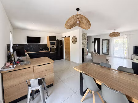 bouc-bel-air maison t4 entièrement rénovée avec garage et extérieurs