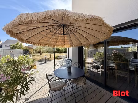 a vendre chez blot immobilier - châteaugiron - maison récente - 4 chambres - garage