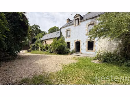 seulement chez nestenn ? authentique maison en pierre avec dépendance et vaste parcelle bo
