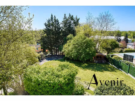 magnifique maison de 221 m2 - vue dégagée - 6 chambres