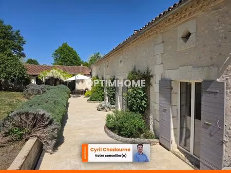 maison 10 pièces douville (24)