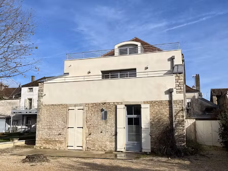 appartement rez-de-jardin avec terrasse dans beaune
