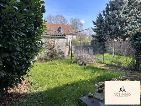 appartement 2 pièces en rdc avec jardinet