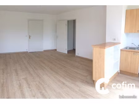 appartement t2 - pau - résidence sécurisée avec piscine