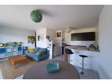 t2 meublé 51m2 prevessin-moens