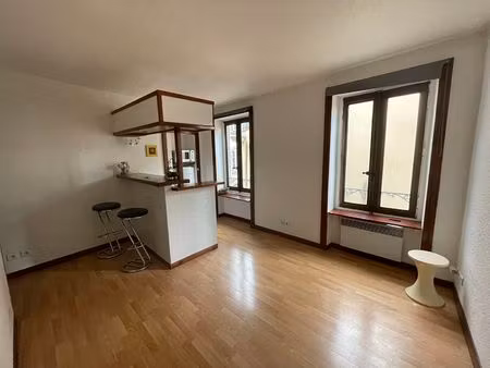 studio avec alcove hyper centre