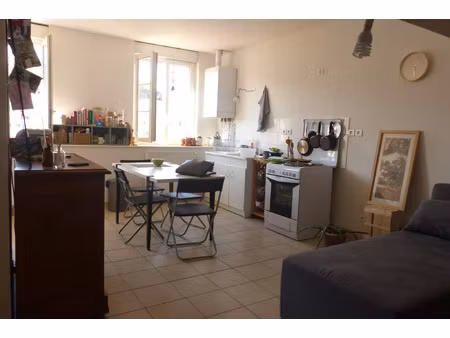 location appartement 3 pièces 54 m² à annonay (07100)