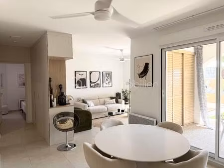 appartement de 60 72 m² à cavalaire-sur-mer