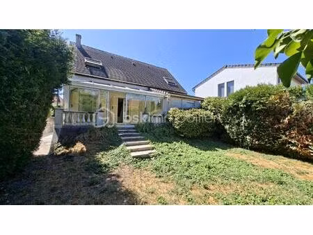 maison de 152 54 m² à tremblay-en-france
