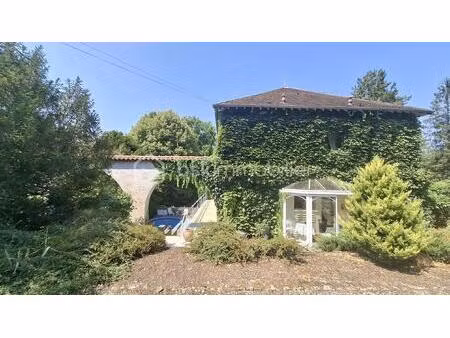 maison de 173 60 m² à saclas