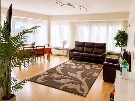 appartement lumineux de 75 m² avec balcon et cave !