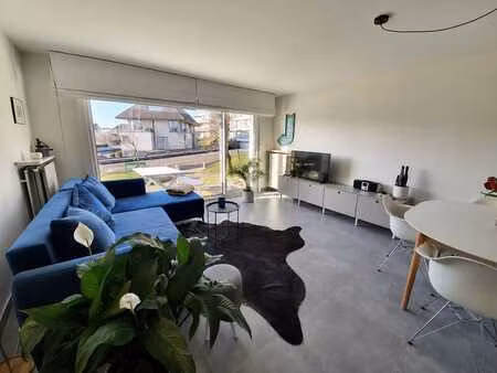 appartement récent rénové  3 chambres  espace et lumière