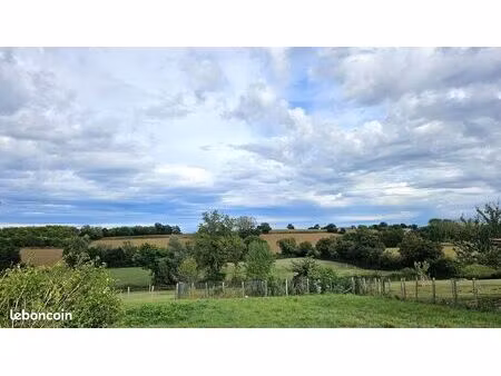 terrain 940 m² biziat
