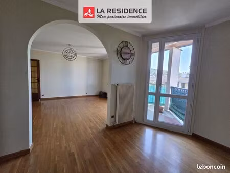 appartement 4 pièces 71 m²