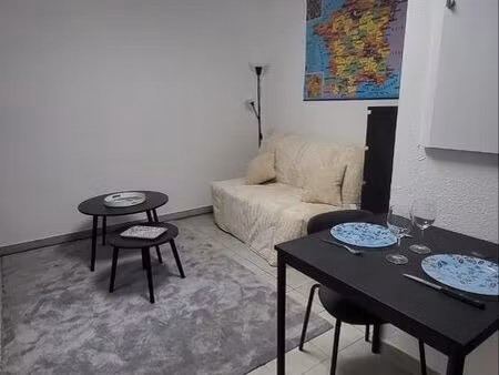 studio meublé 23m2
