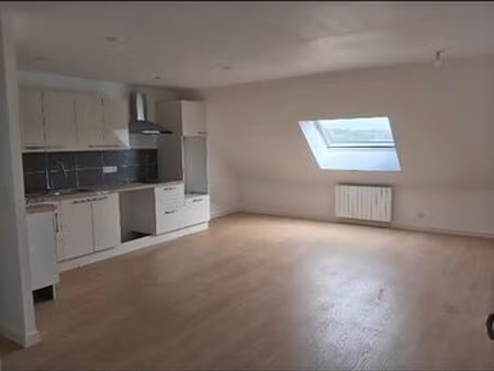 appartement t2 de 60m2 à louer - st domineuc