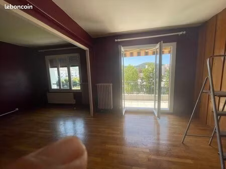 location appartement t4