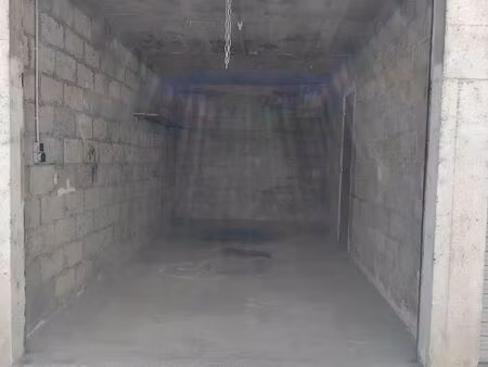 garage a louer 15m2