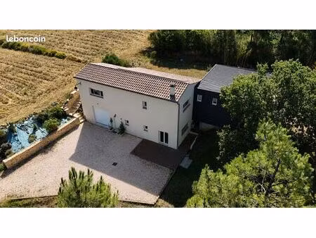maison 188 m² - terrain 1 330 m² - suite indépendante - garage 40 m² - calme absolu
