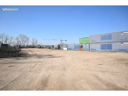 terrain 2 000 m² ternay