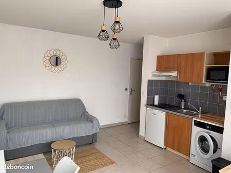 a louer studio meublé
