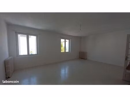 appartement 3 pièces 82 m²