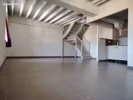 à louer à l'année