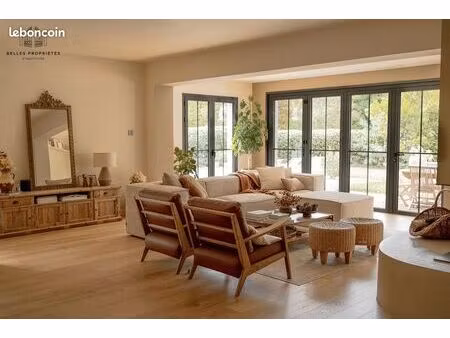 maison 6 pièces 180 m²