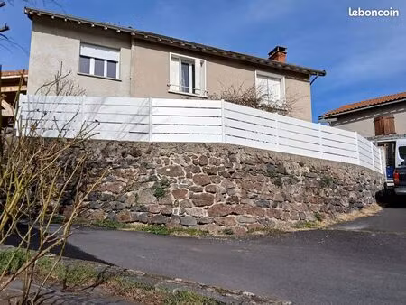 location maison de village avec cour à partir du 1er septembre