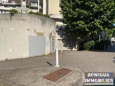 garage/box 15 m² grenoble