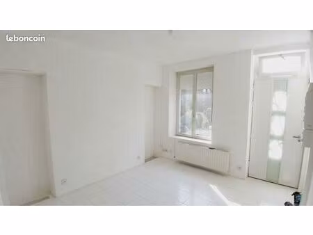 maison 4 ch avec cour
