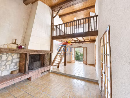 villa 3 faces en r+1 avec jardin  4 ch - exclusivité got immobilier