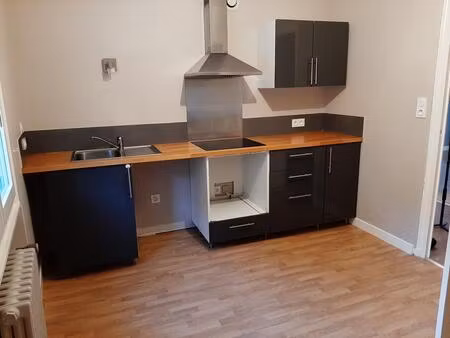 saint bonnet le chateau - proche centre f4 80 m2